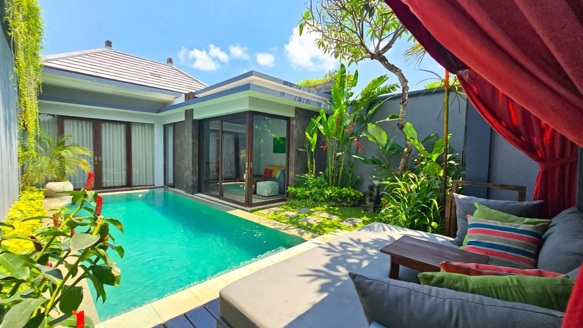 Vila Seminyak Icon - By Karaniya Experience - Chse Certified 0*,  Indonésie